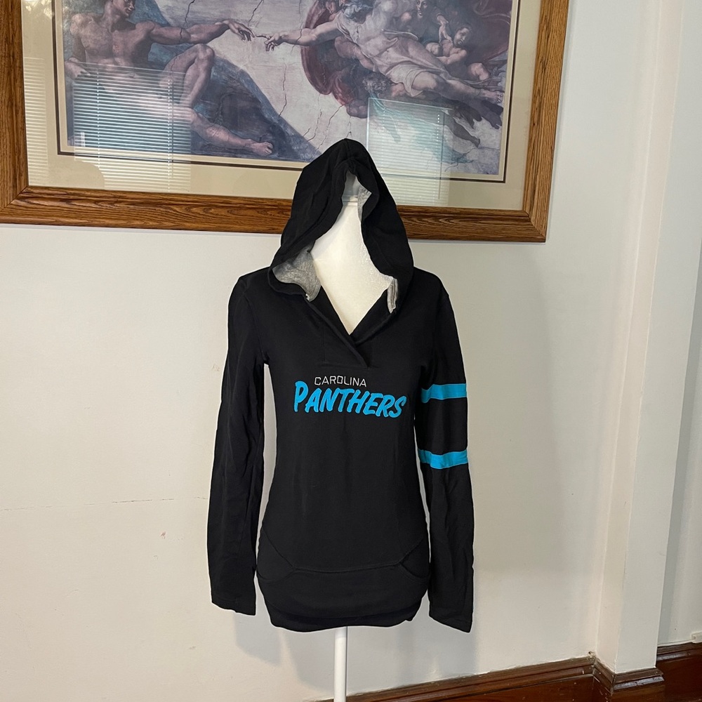 Womens panthers sweater S